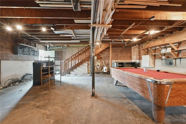 16 Sandston Ave, Sandston, VA 23150