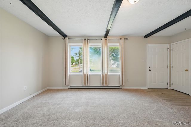 16 Sandston Ave, Sandston, VA 23150