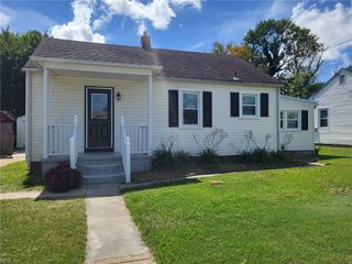 3517 Essex CIR, Norfolk, VA 23513