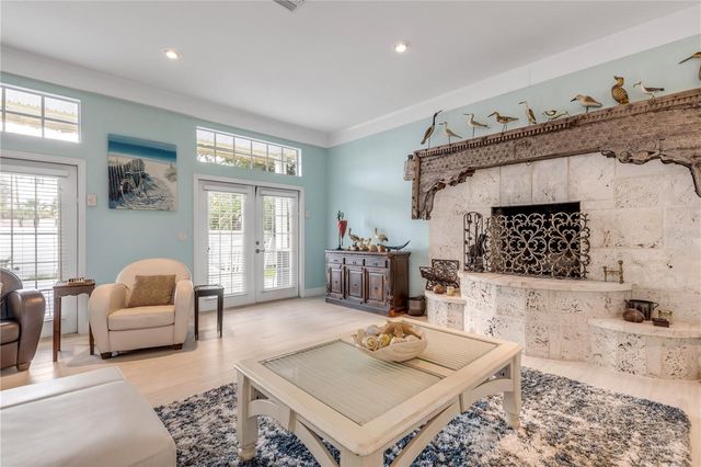 708 OCEAN AVENUE, New Smyrna Beach, FL 32169