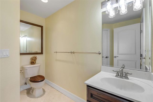 708 OCEAN AVENUE, New Smyrna Beach, FL 32169