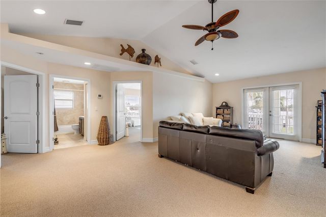 708 OCEAN AVENUE, New Smyrna Beach, FL 32169