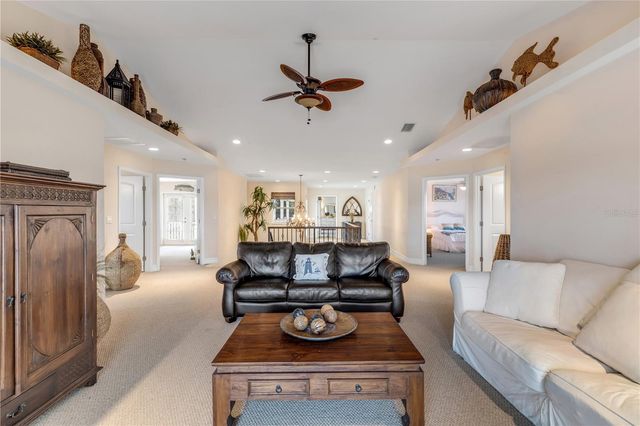 708 OCEAN AVENUE, New Smyrna Beach, FL 32169