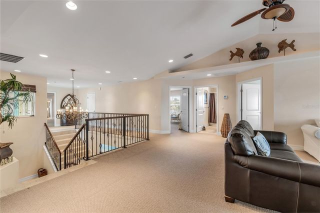 708 OCEAN AVENUE, New Smyrna Beach, FL 32169