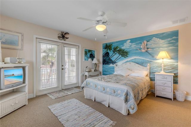 708 OCEAN AVENUE, New Smyrna Beach, FL 32169