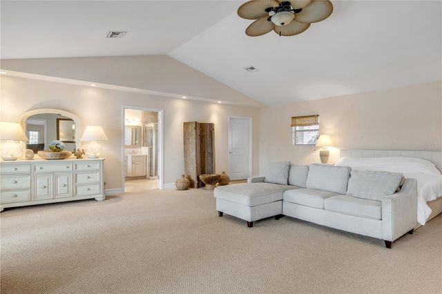708 OCEAN AVENUE, New Smyrna Beach, FL 32169