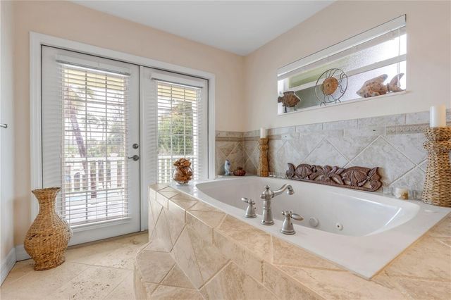 708 OCEAN AVENUE, New Smyrna Beach, FL 32169