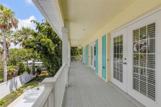 708 OCEAN AVENUE, New Smyrna Beach, FL 32169