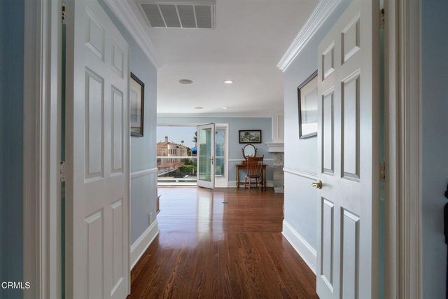 2141 Napoli Drive, Oxnard, CA 93035