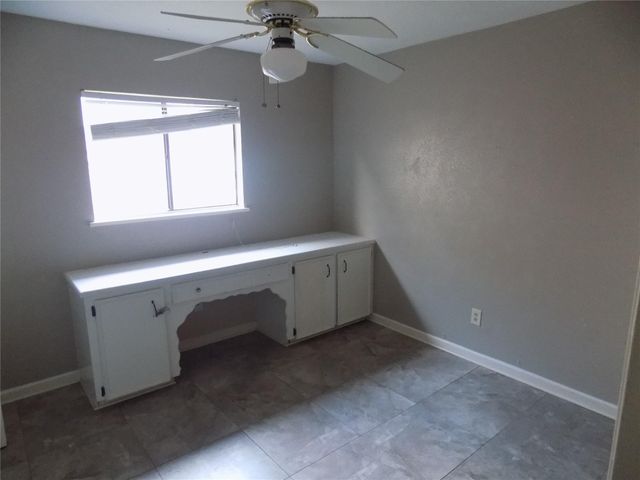 16807 Clan Macintosh Drive, Houston, TX 77084