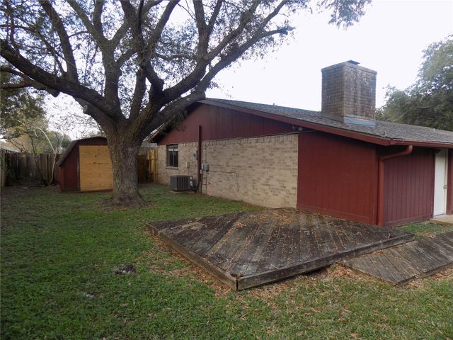 16807 Clan Macintosh Drive, Houston, TX 77084