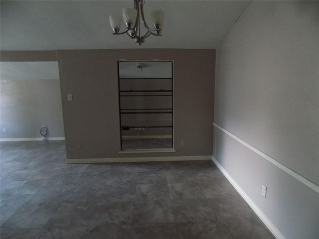 16807 Clan Macintosh Drive, Houston, TX 77084