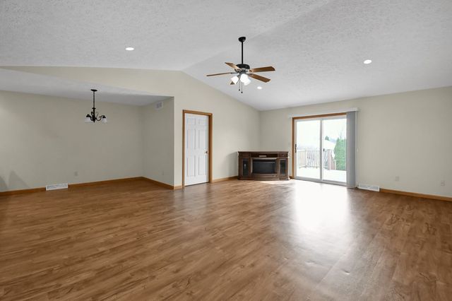 83 Mccullough Blvd, Mansfield, OH 44907