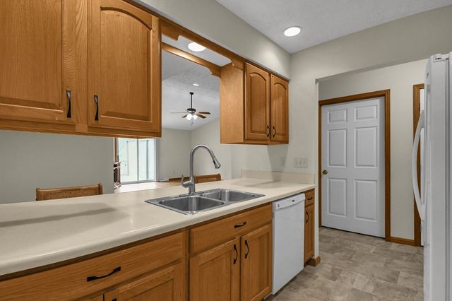 83 Mccullough Blvd, Mansfield, OH 44907