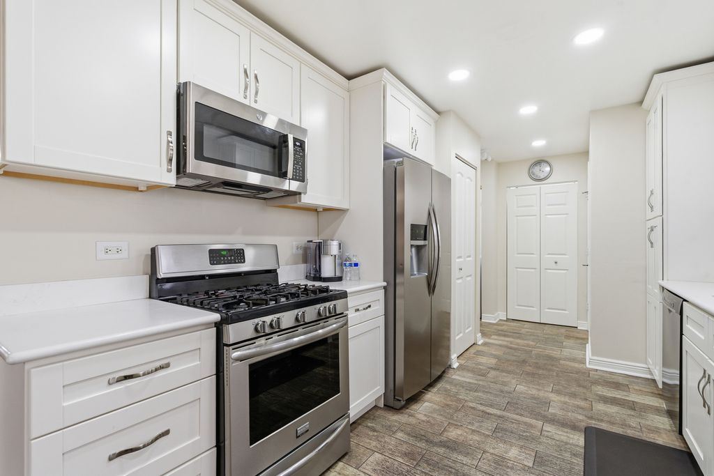 1594 Arborwood Circle, Romeoville, IL 60446 — photo 3