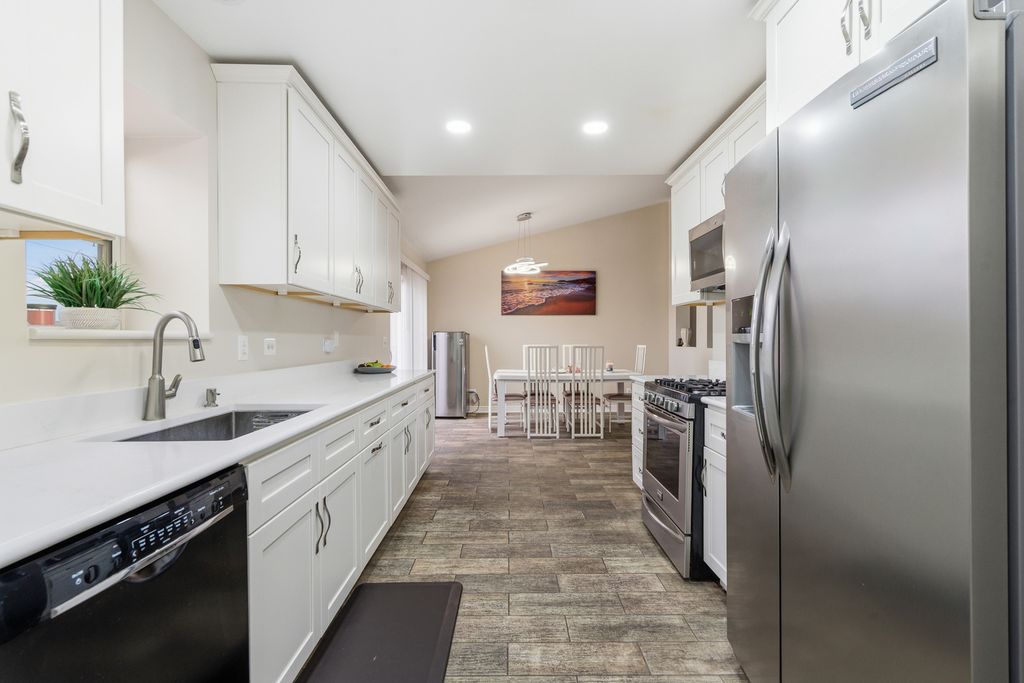 1594 Arborwood Circle, Romeoville, IL 60446 — photo 4
