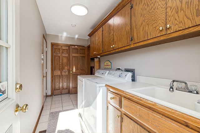 16421 Lee Avenue, Orland Park, IL 60467