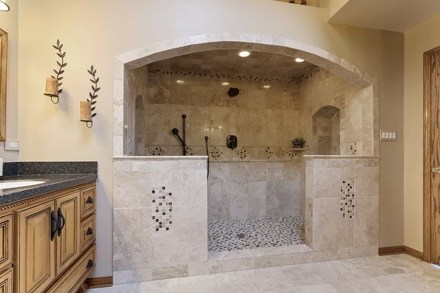 16421 Lee Avenue, Orland Park, IL 60467