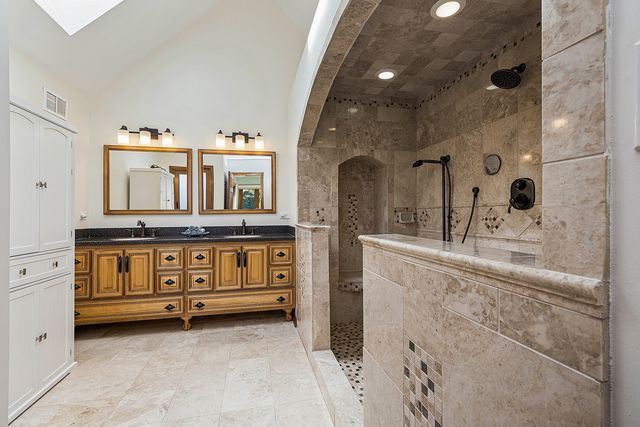 16421 Lee Avenue, Orland Park, IL 60467