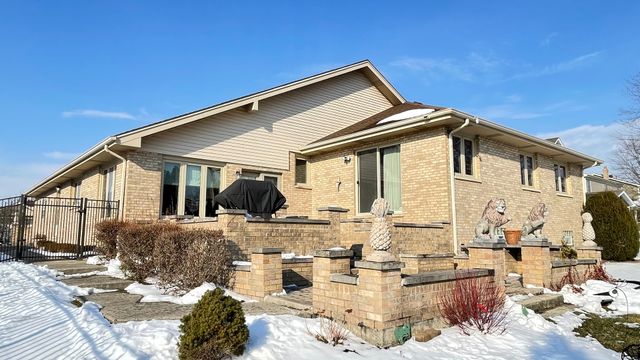 16421 Lee Avenue, Orland Park, IL 60467