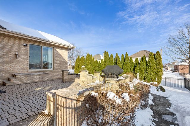 16421 Lee Avenue, Orland Park, IL 60467