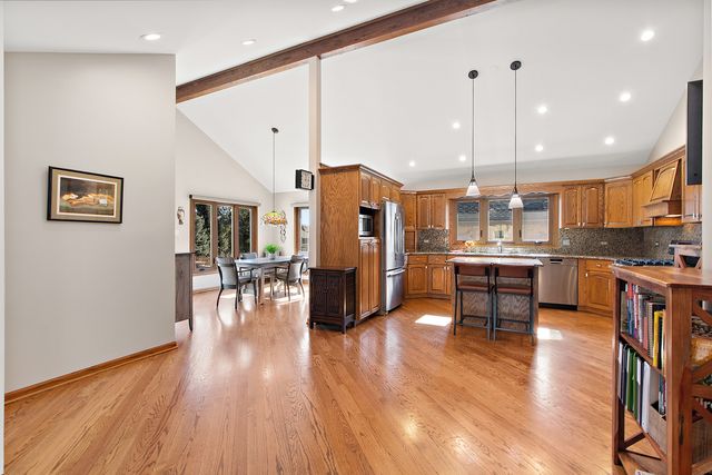 16421 Lee Avenue, Orland Park, IL 60467