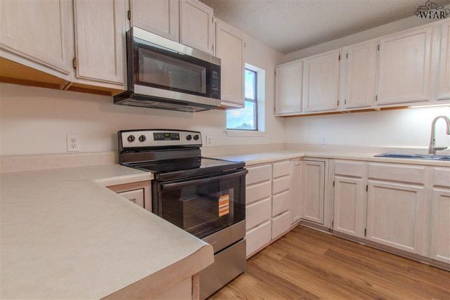 123 WESTVIEW LANE, Iowa Park, TX 76367