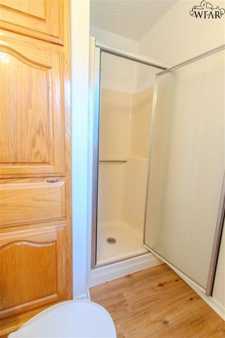 123 WESTVIEW LANE, Iowa Park, TX 76367