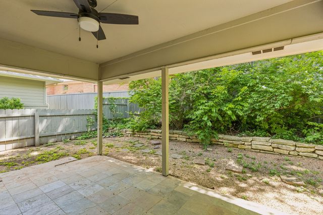 8709 Labron Avenue, Dallas, TX 75209