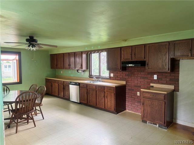 212 Rogers Avenue, Tonawanda, NY 14150