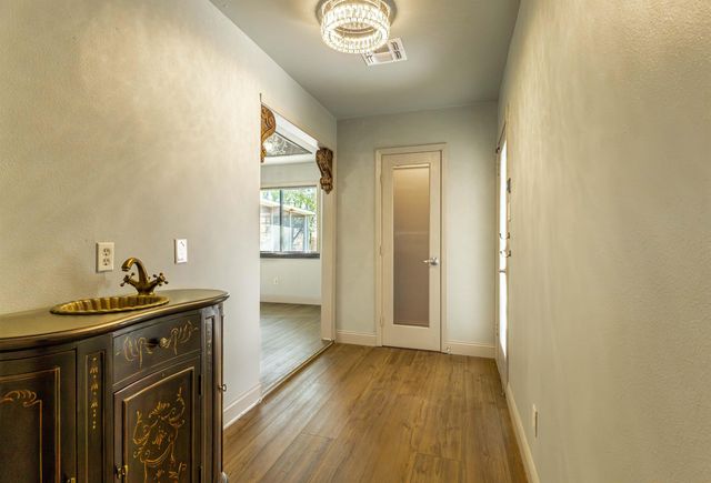 1204 Azalea, Longview, TX 75601