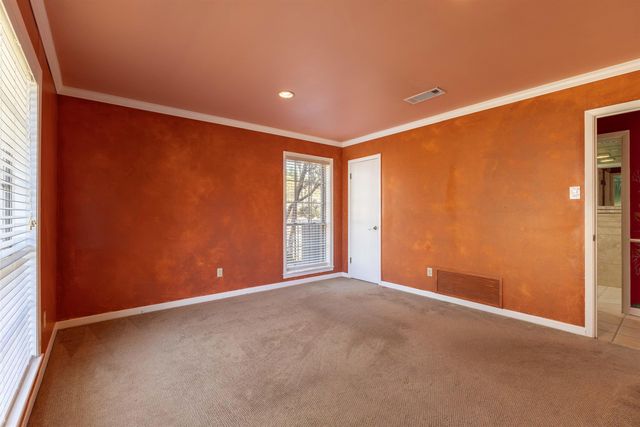 1204 Azalea, Longview, TX 75601