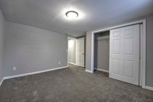 1416 7th ST SW, Minot, ND 58701