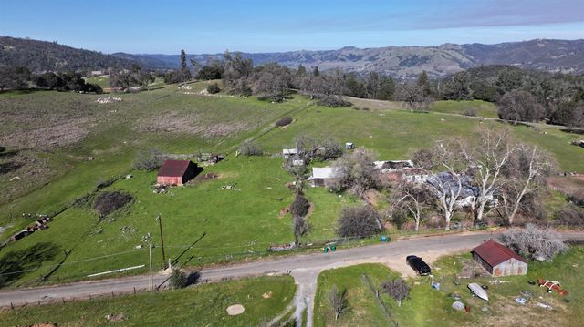 5661 Thompson Hill Rd, Placerville, CA 95667