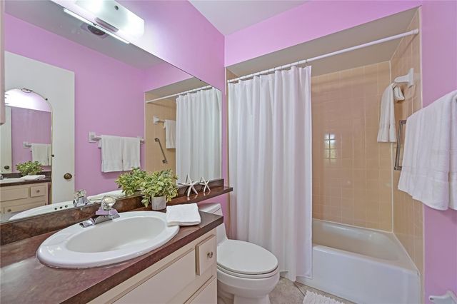 4603 LEXINGTON CIRCLE, Bradenton, FL 34210
