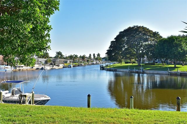 4603 LEXINGTON CIRCLE, Bradenton, FL 34210