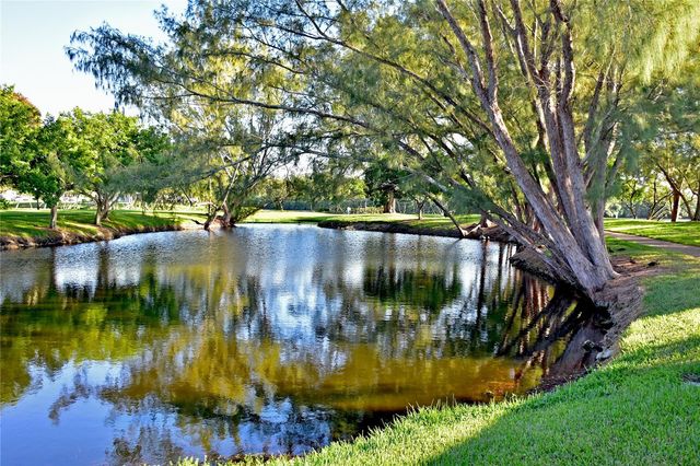 4603 LEXINGTON CIRCLE, Bradenton, FL 34210