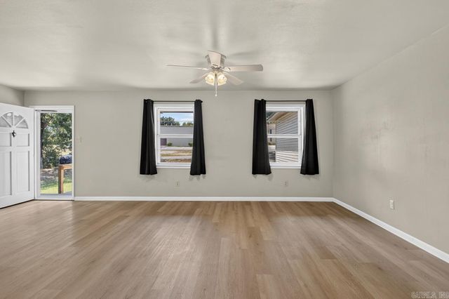 3 Frostwood Drive, Sherwood, AR 72120