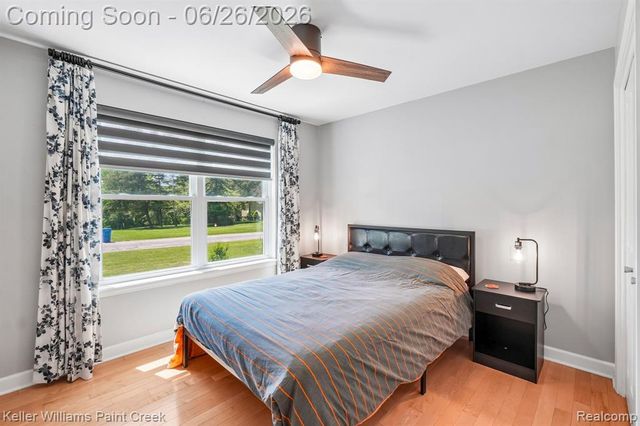 225 E Caledonia Street, Howell, MI 48843