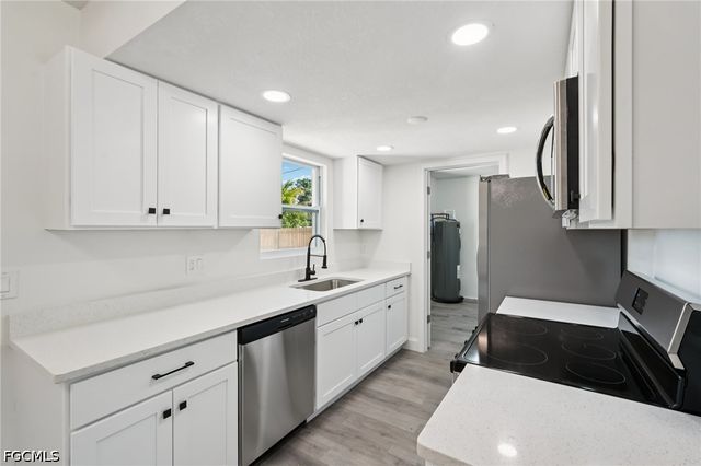 4927 Billys Creek DR, Fort Myers, FL 33905