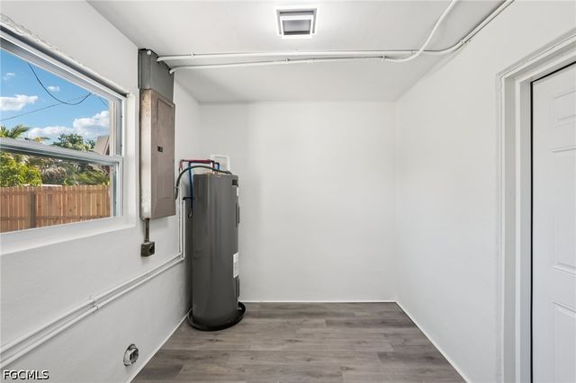 4927 Billys Creek DR, Fort Myers, FL 33905