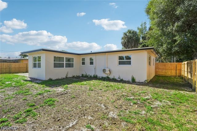 4927 Billys Creek DR, Fort Myers, FL 33905