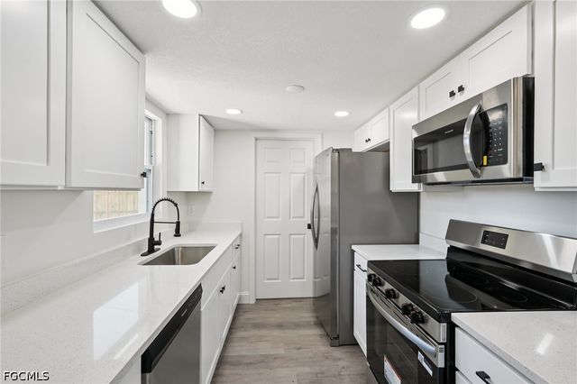 4927 Billys Creek DR, Fort Myers, FL 33905