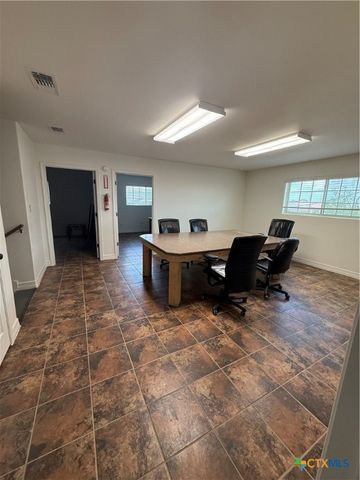 9710 Lark Trail, Salado, TX 76571