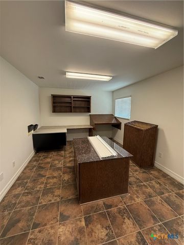 9710 Lark Trail, Salado, TX 76571