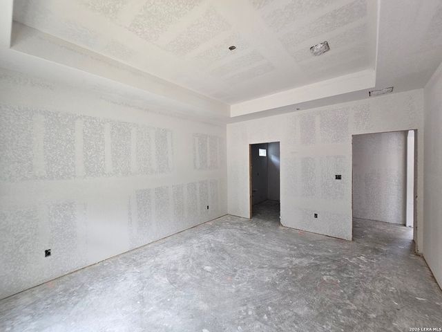 664 LUEHLFING DR, Canyon Lake, TX 78133