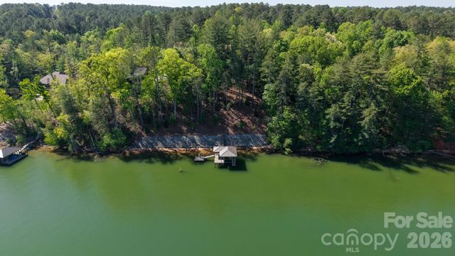 105 Beacon Ridge Drive, Connelly Springs, NC 28612