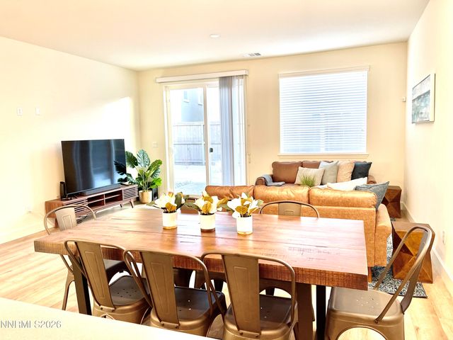 1993 Zidane Drive, Sparks, NV 89436