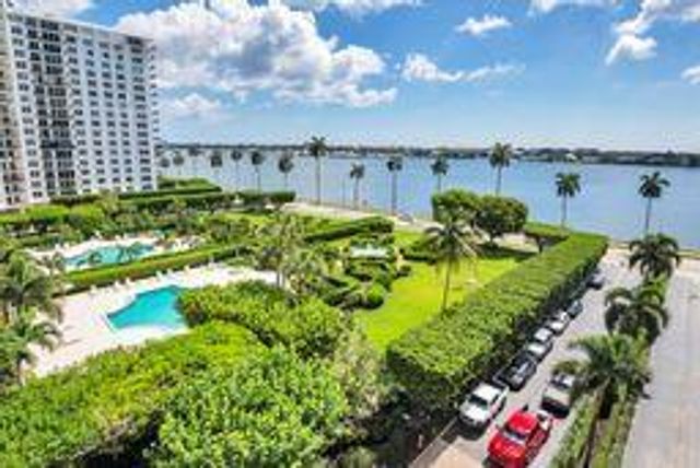 1801 S Flagler Drive 707, West Palm Beach, FL 33401