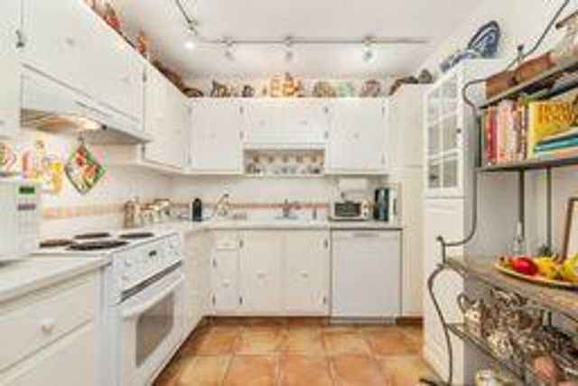 1801 S Flagler Drive 707, West Palm Beach, FL 33401